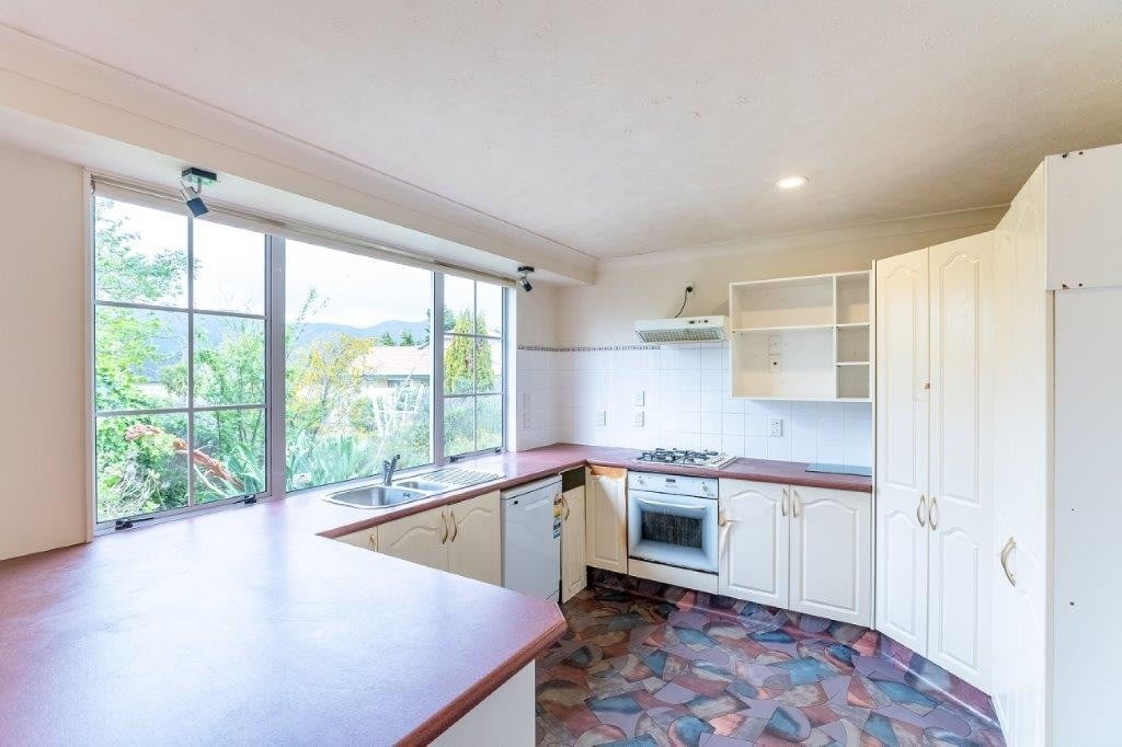 Paraparaumu - 4 bedrooms