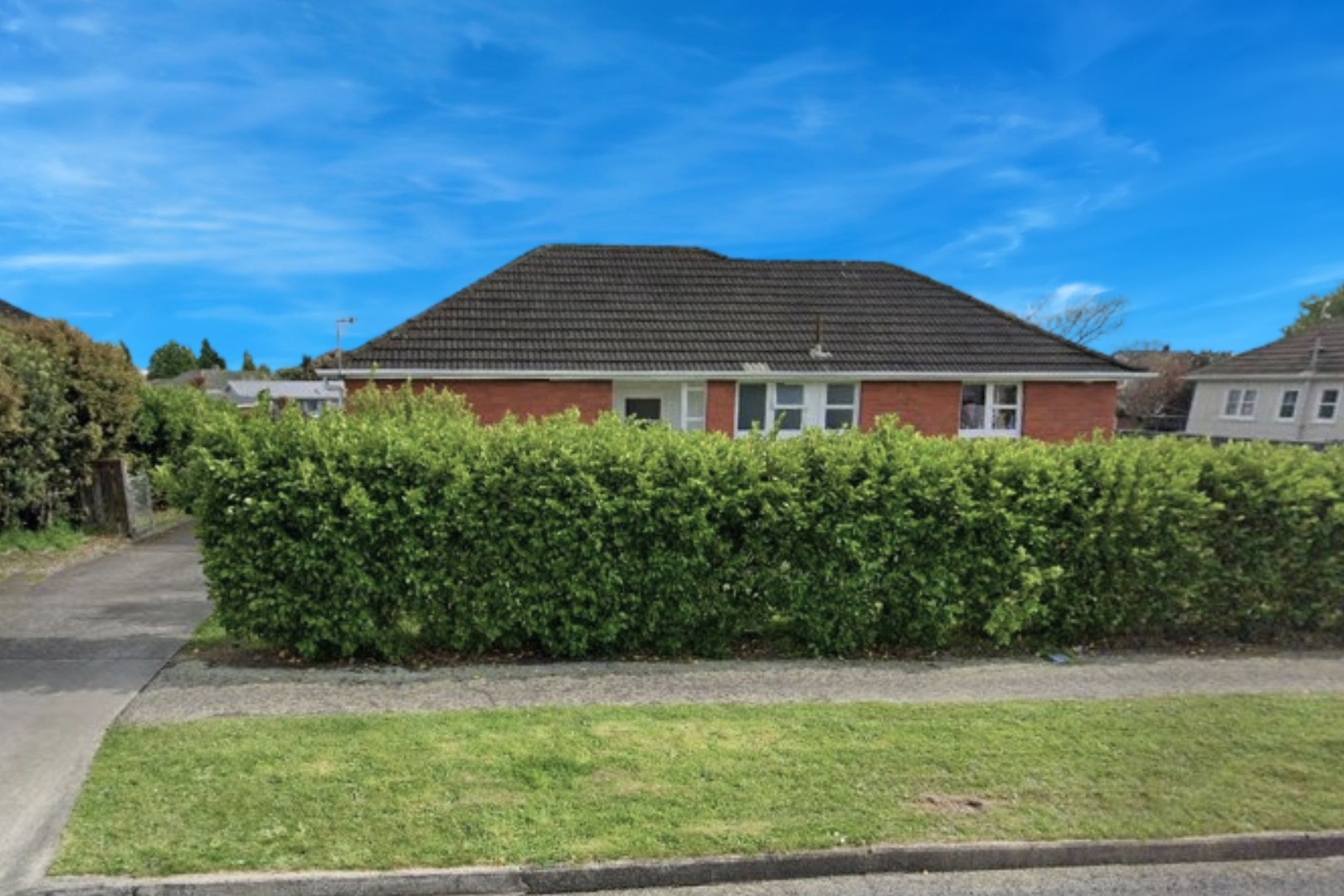 Roslyn - 3 Bedrooms 