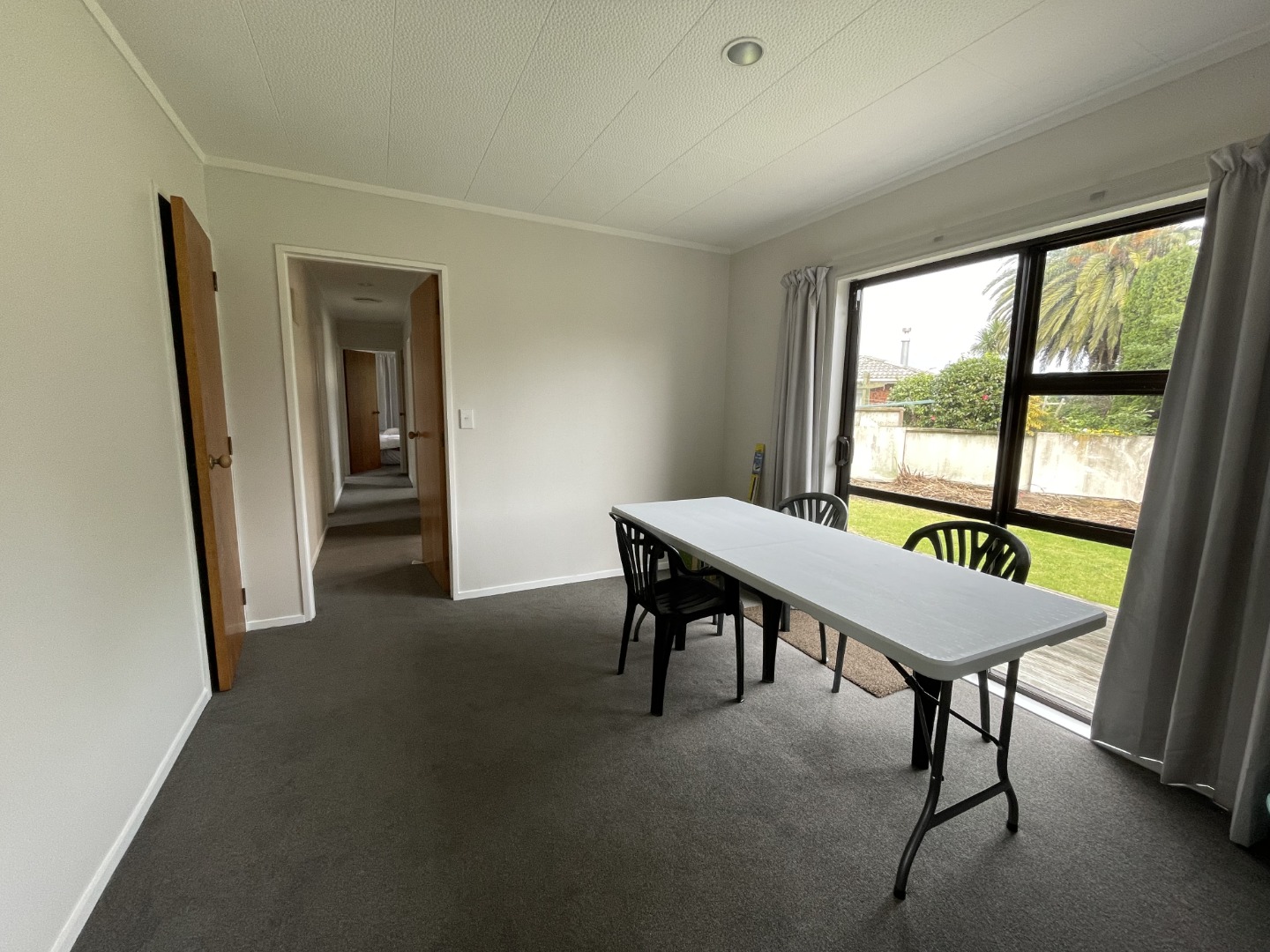 Waikanae - 3 Bedrooms