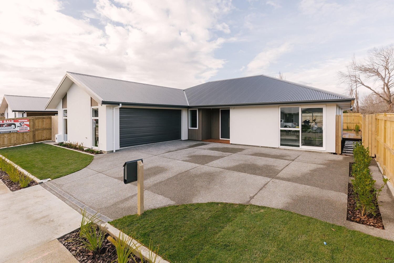 Kelvin Grove - 4 Bedrooms
