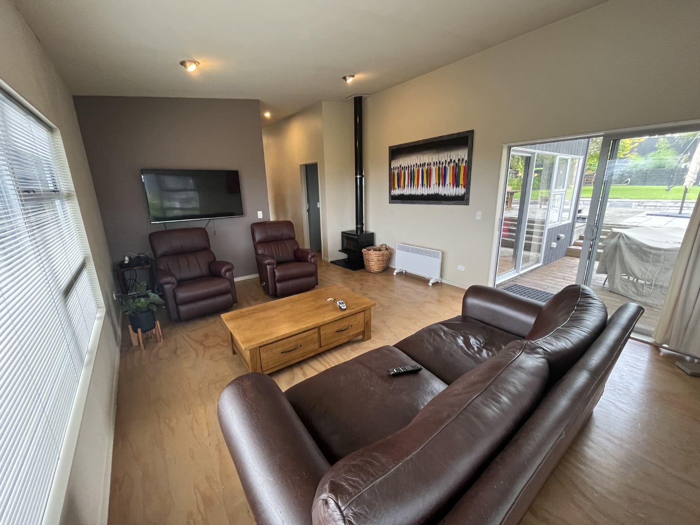 Waikanae Beach - 3 Bedrooms