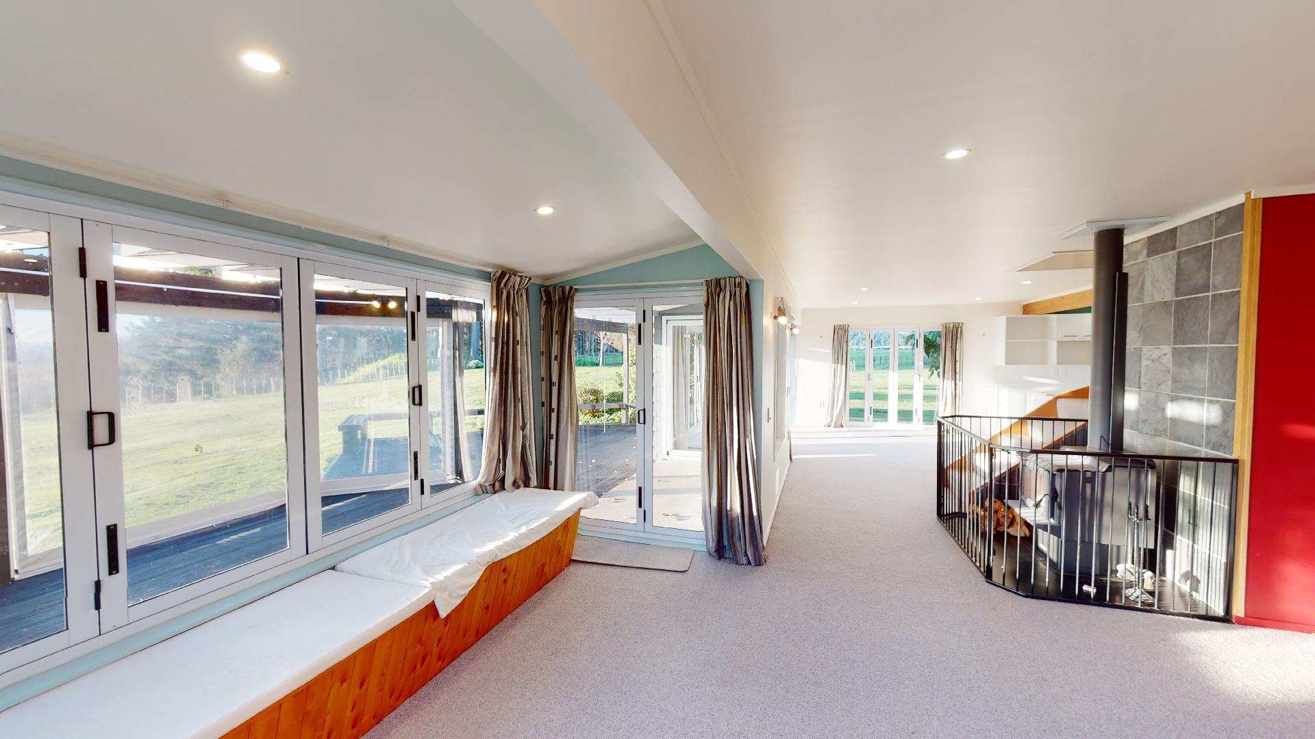 Halcombe - 3 Bedrooms