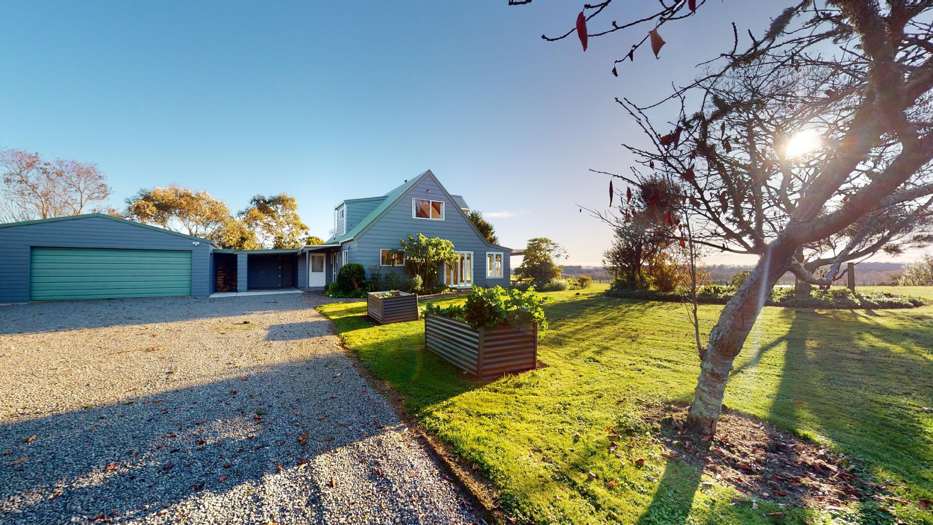 Halcombe - 3 Bedrooms