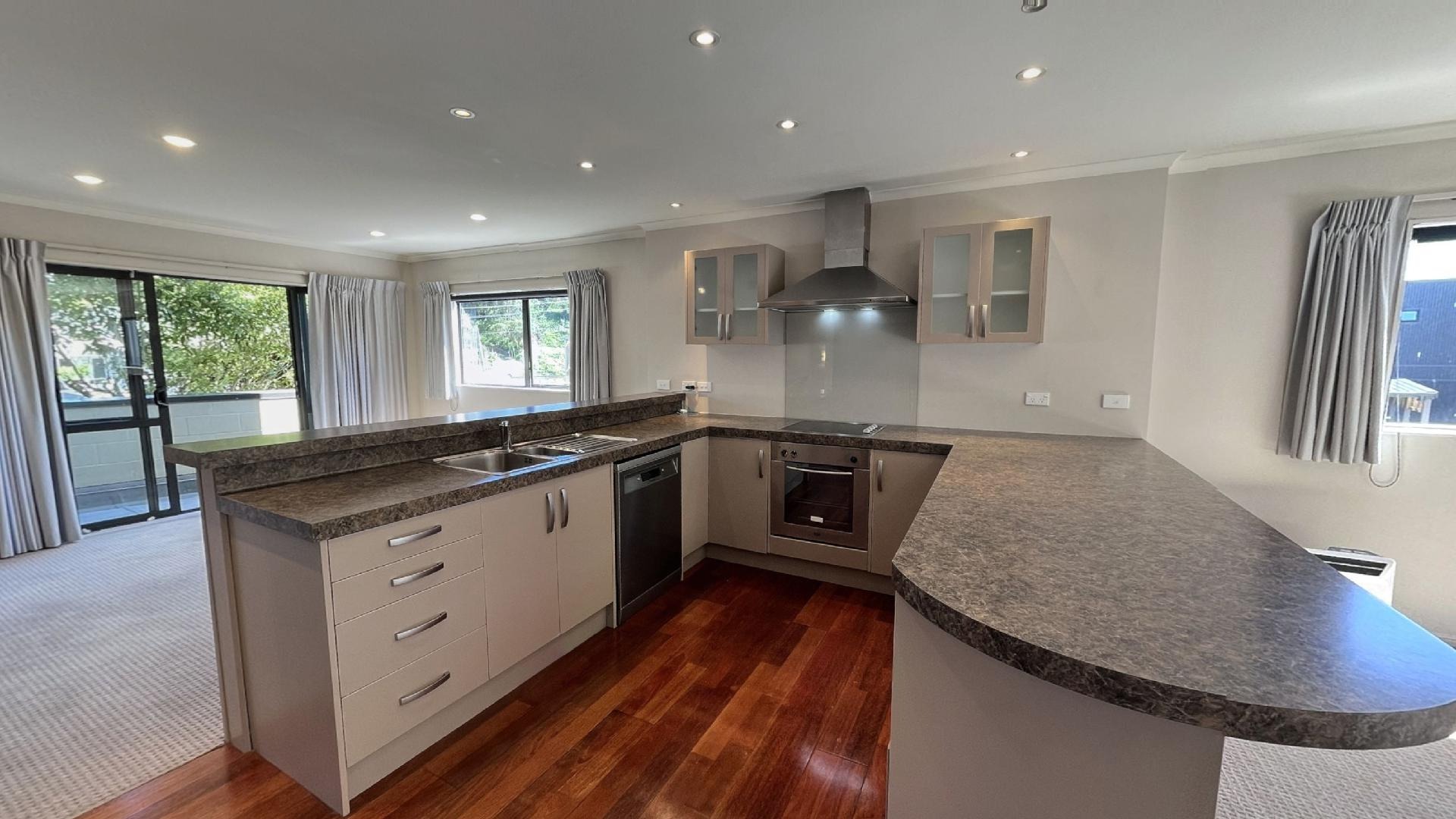Paekakariki - 3 Bedrooms