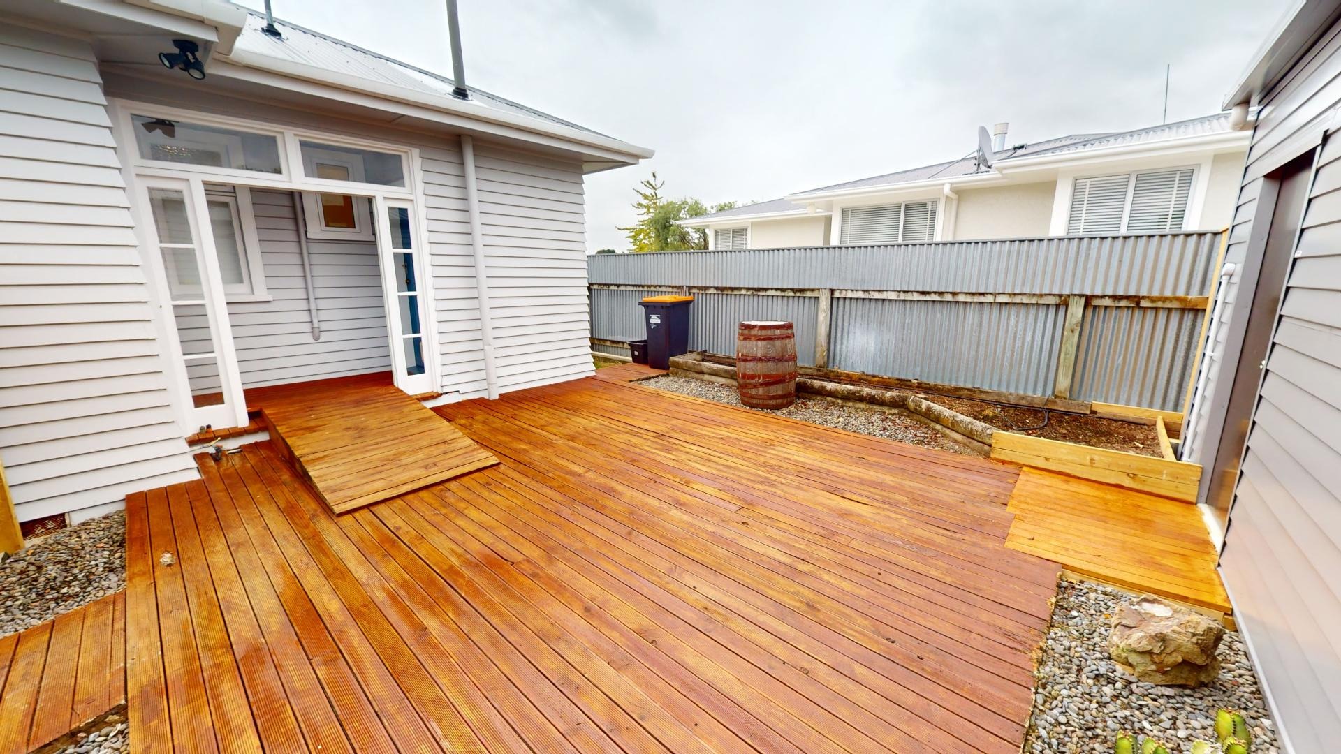 Awapuni - 2 Bedrooms