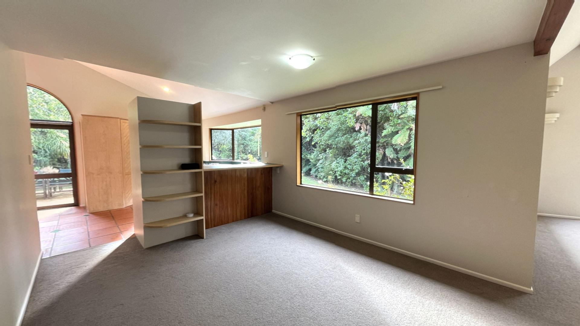 Waikanae - 4 Bedrooms