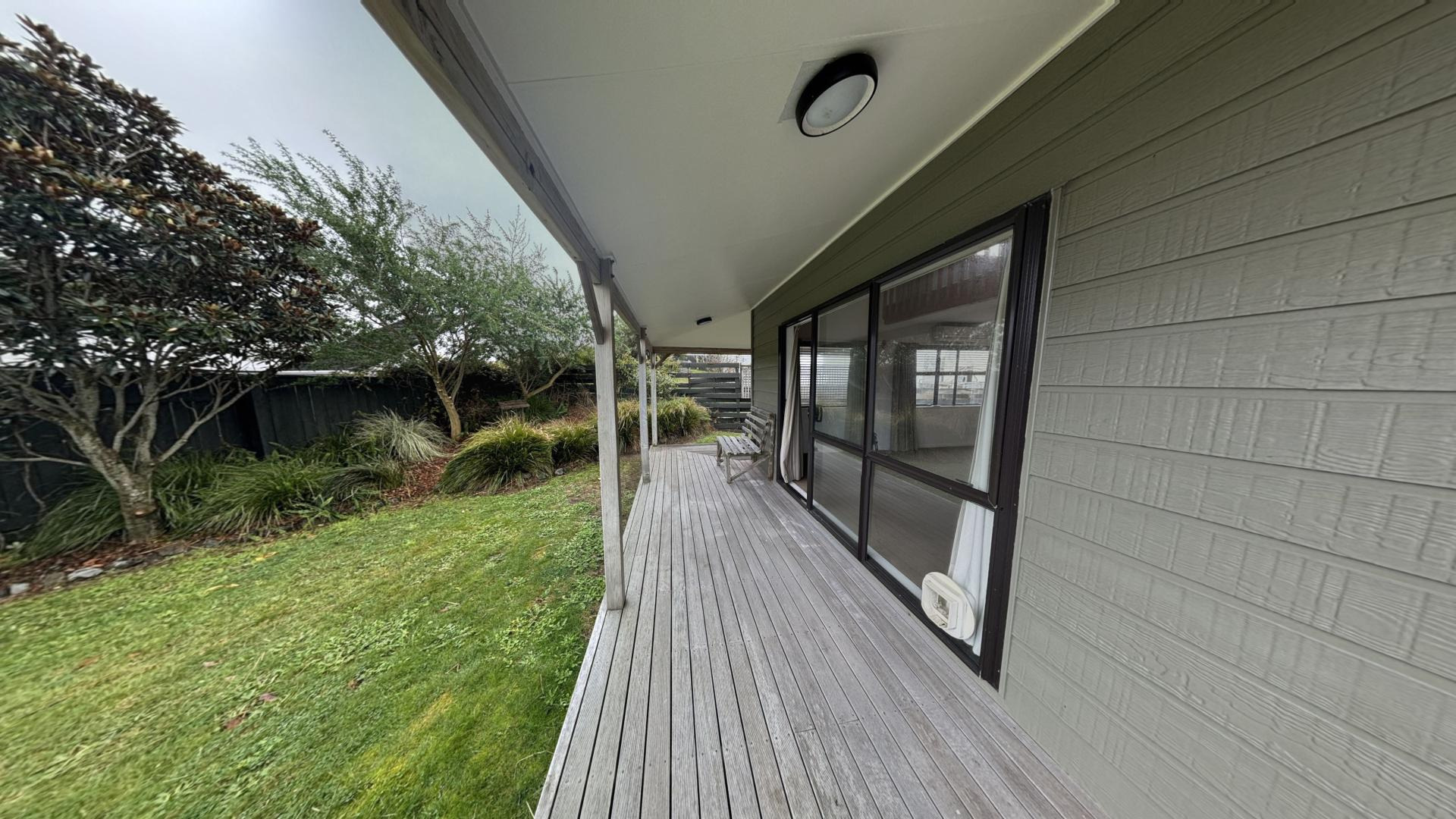 Paraparaumu Beach - 3 Bedrooms