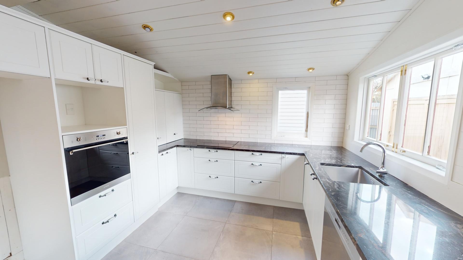 West End - 3 Bedrooms