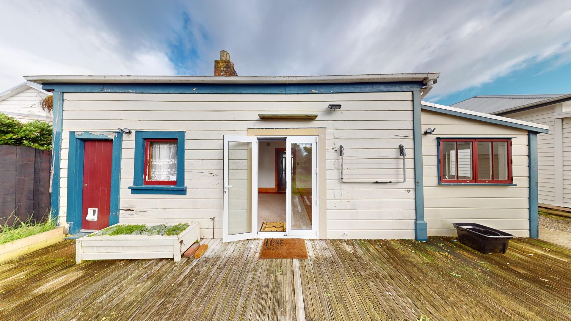 West End - 3 Bedrooms