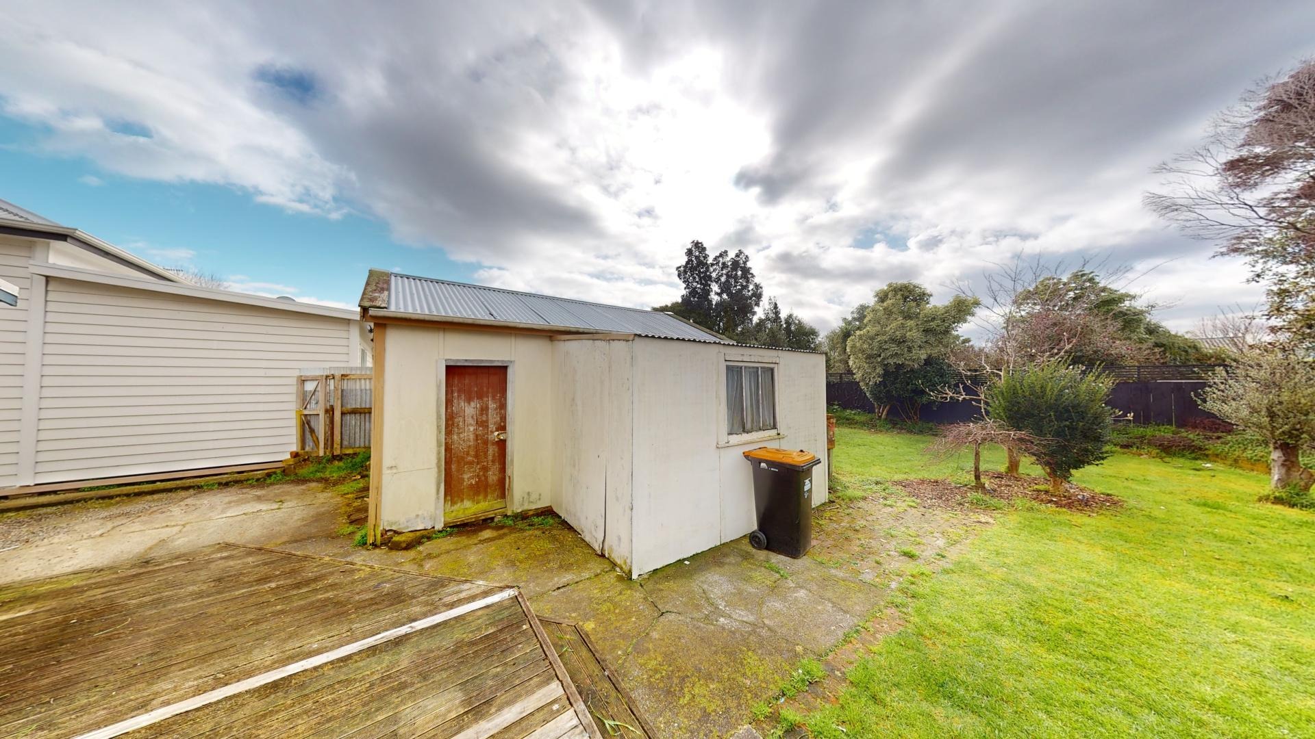 West End - 3 Bedrooms