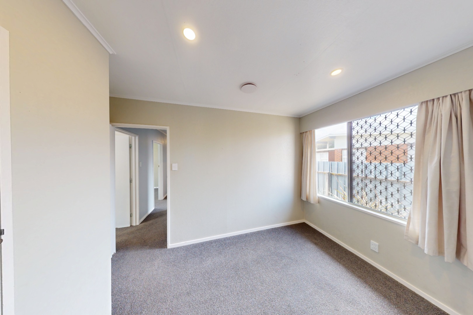 Awapuni - 4 Bedrooms
