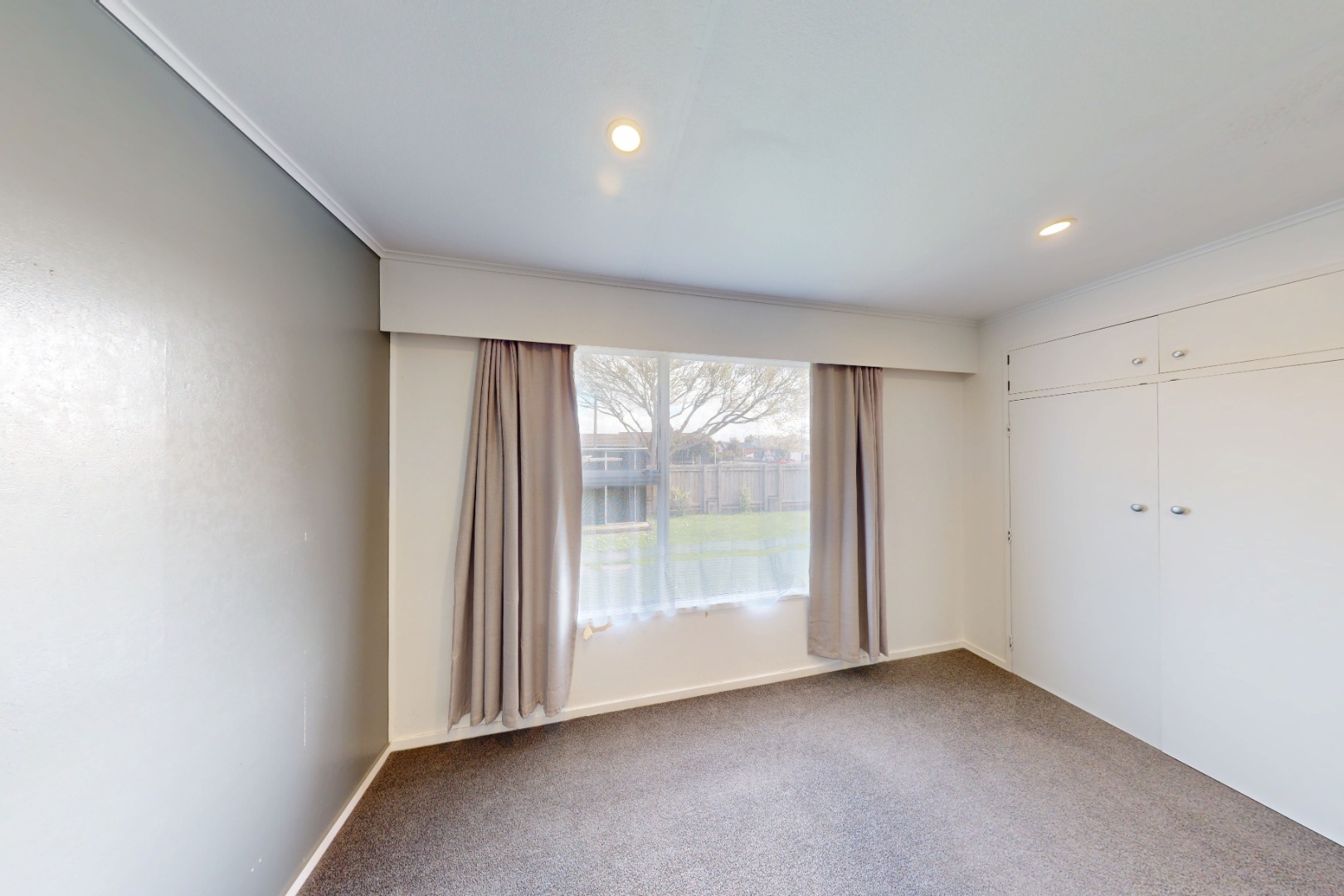 Awapuni - 4 Bedrooms