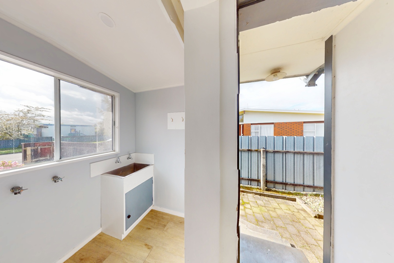 Awapuni - 4 Bedrooms