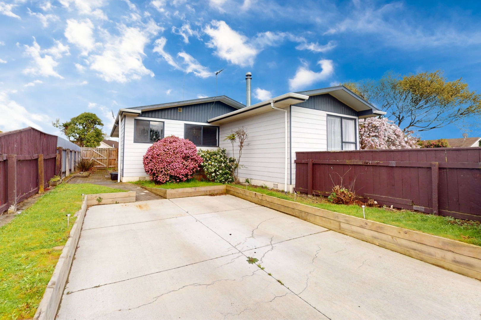 Awapuni - 4 Bedrooms