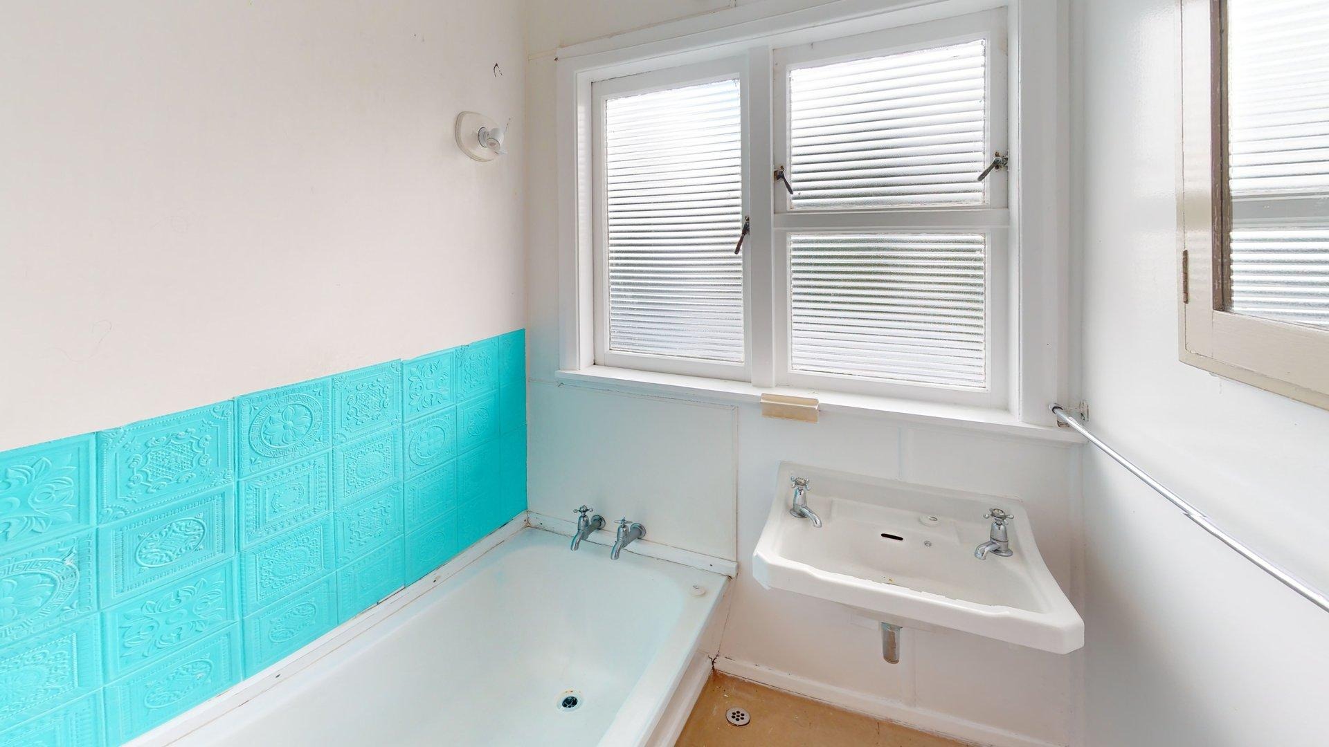 RENT REDUCTION-CHECK IT OUT!