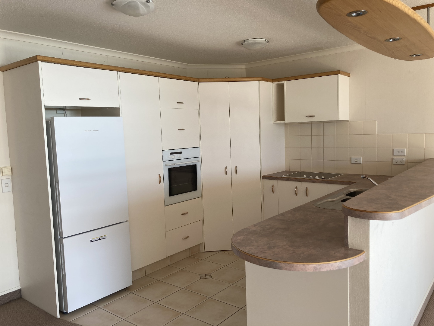 PARAPARAUMU BEACH - 2 BEDROOMS