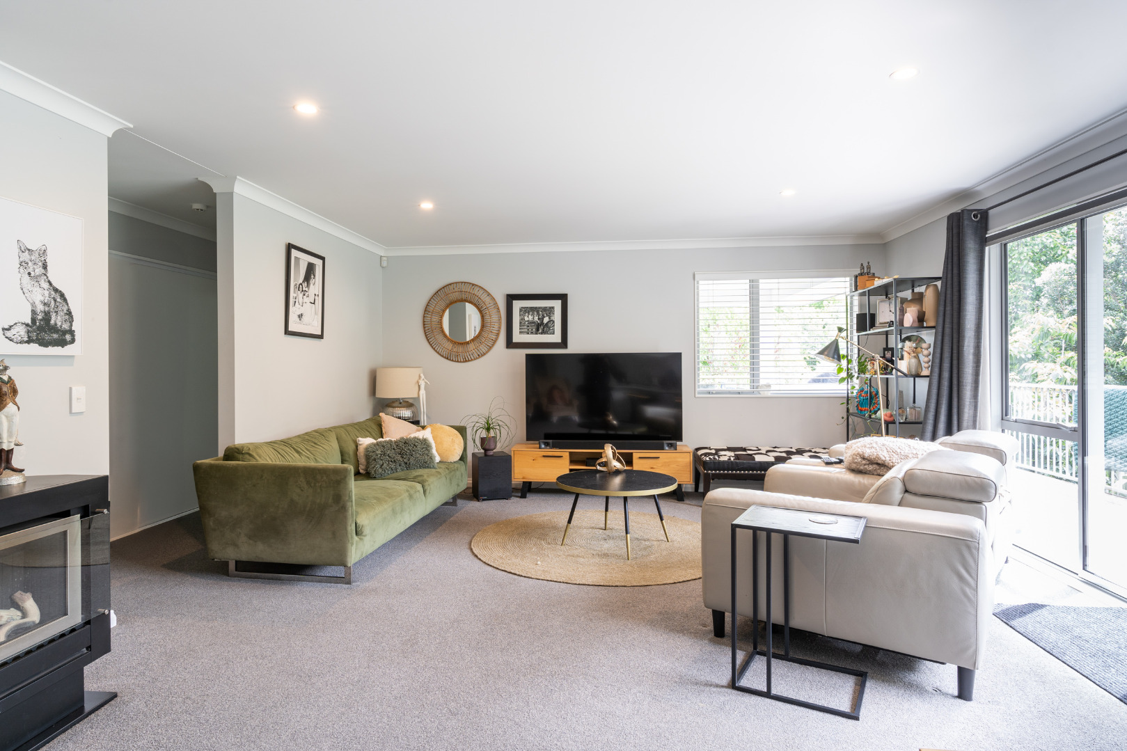 Paraparaumu Beach - 4 Bedrooms