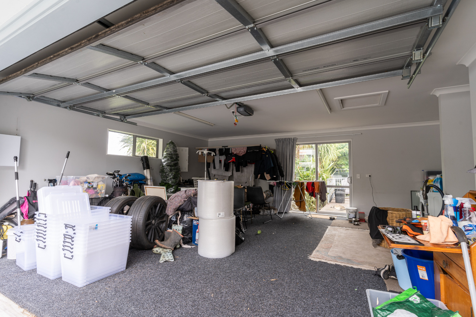 Paraparaumu Beach - 4 Bedrooms