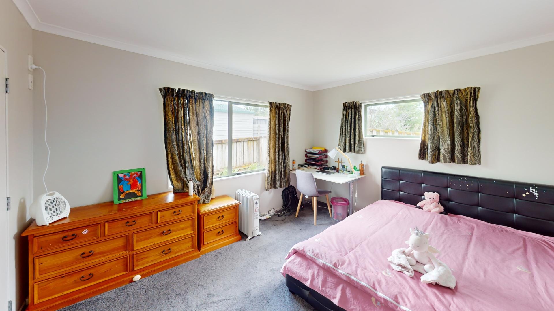 Kelvin Grove - 4 bedrooms