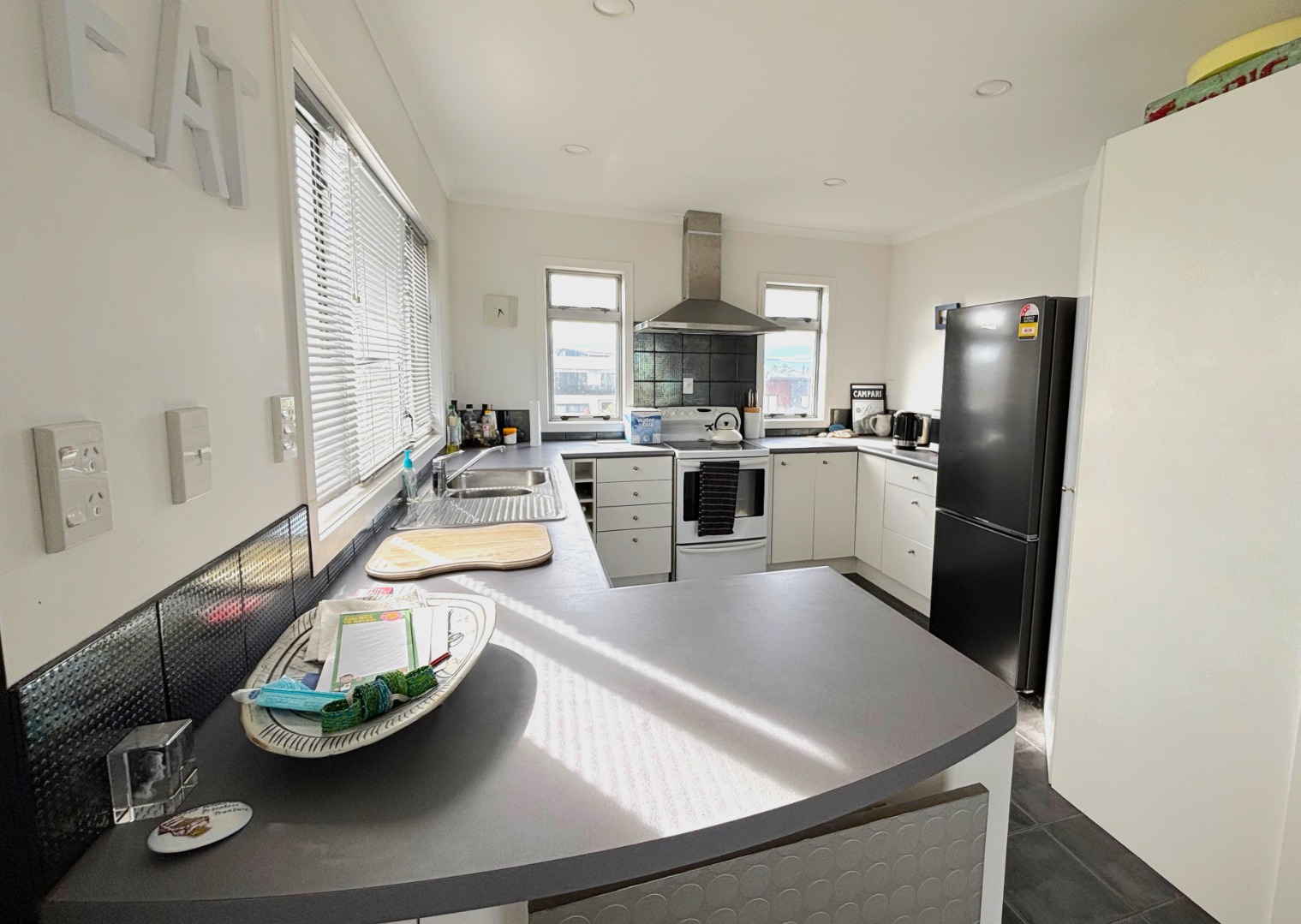 Foxton Beach - 3 bedrooms