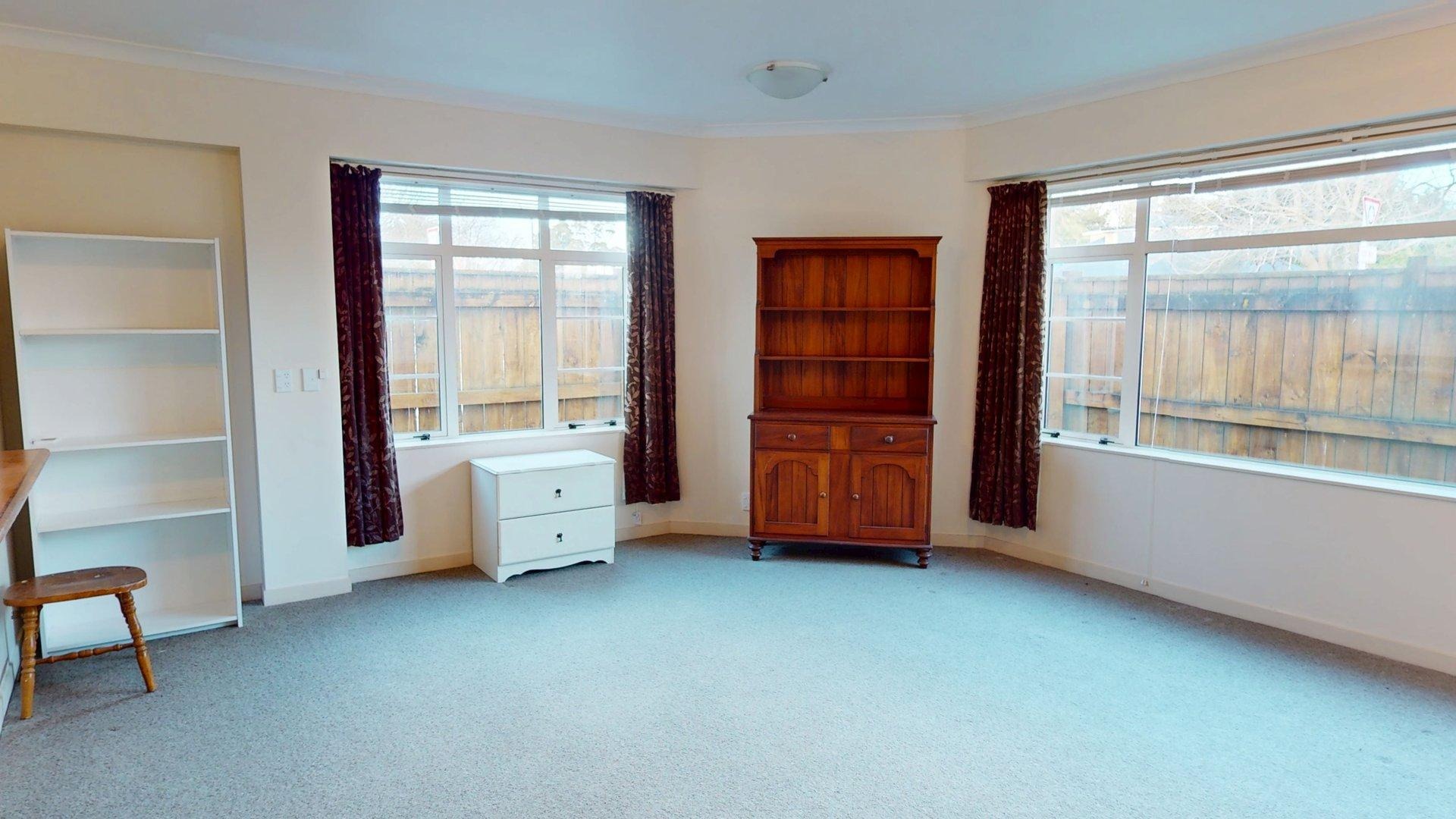 Roslyn - 3 Bedrooms
