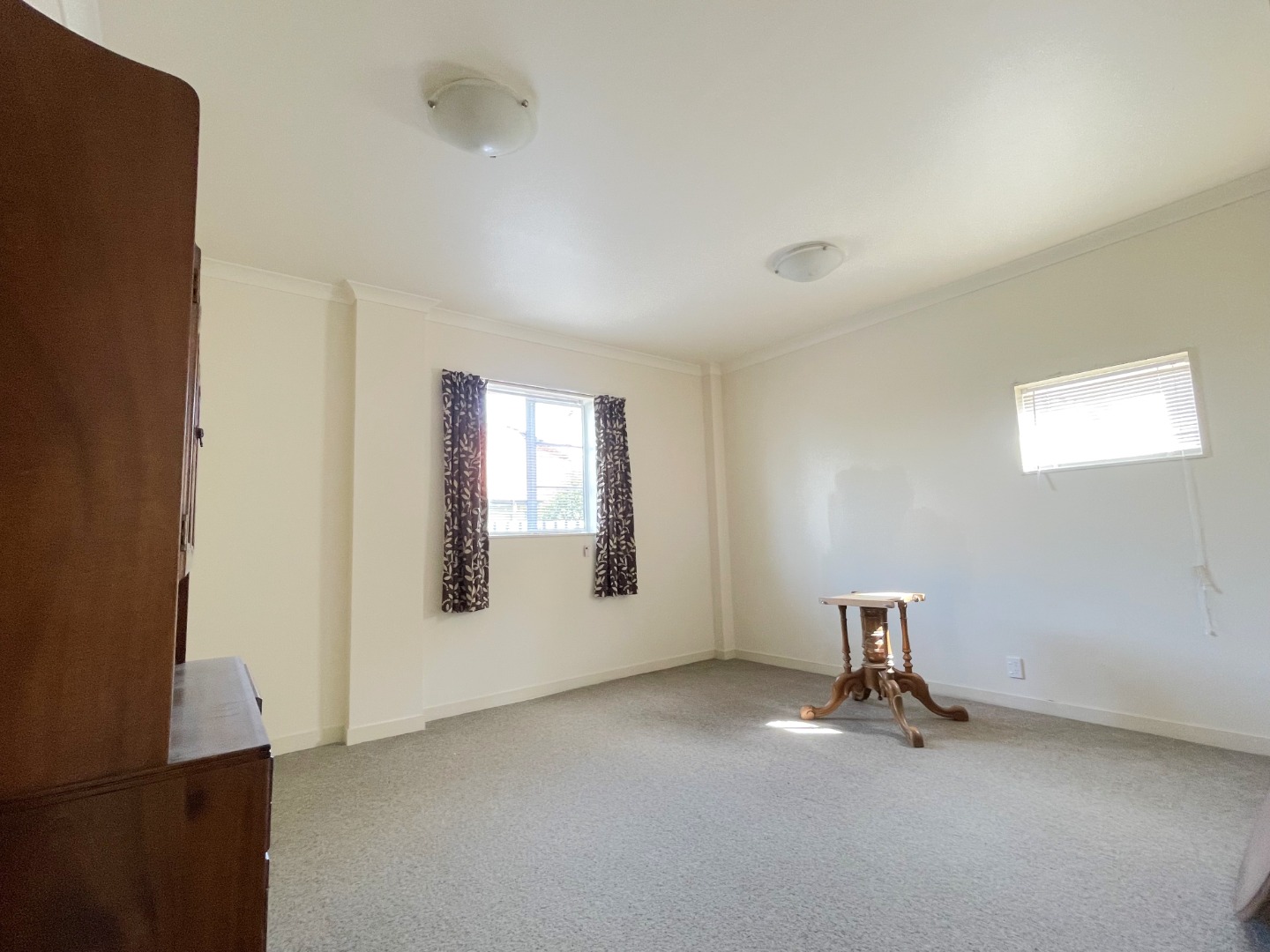 Roslyn - 3 Bedrooms