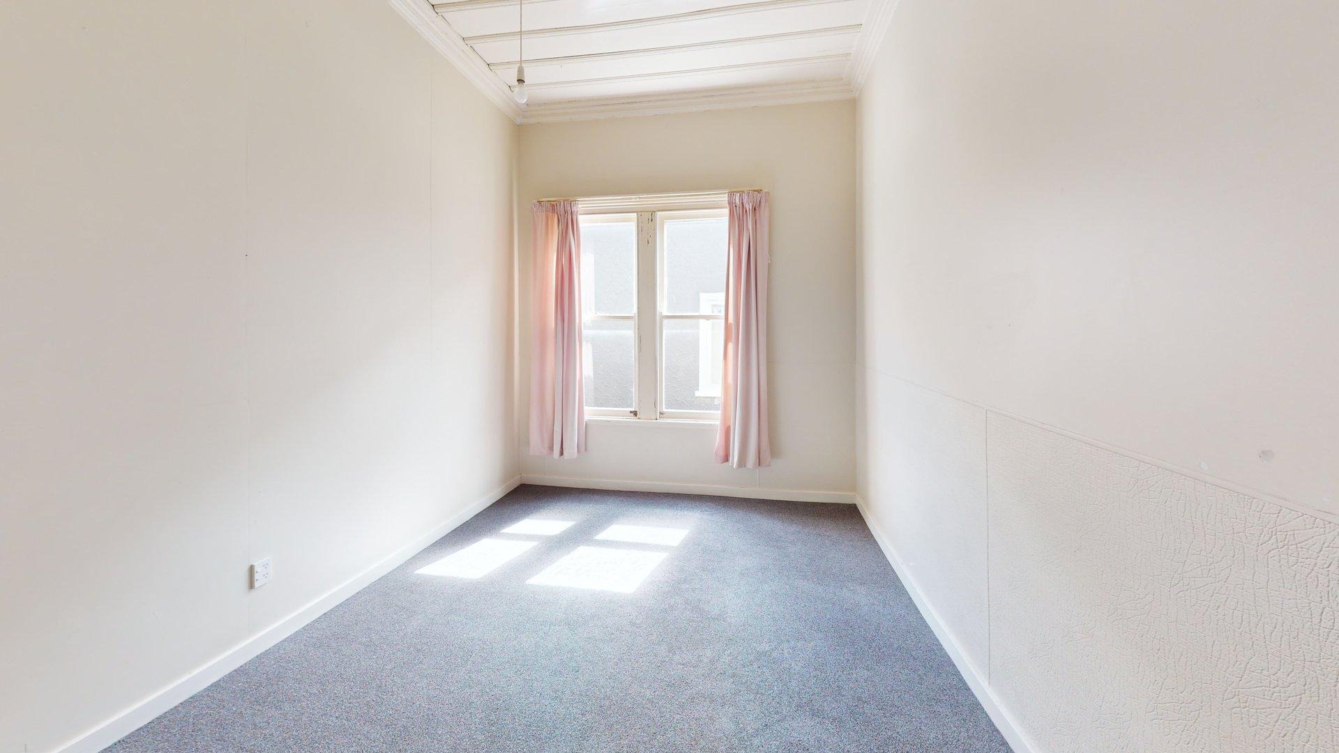 West End - 5 Bedrooms