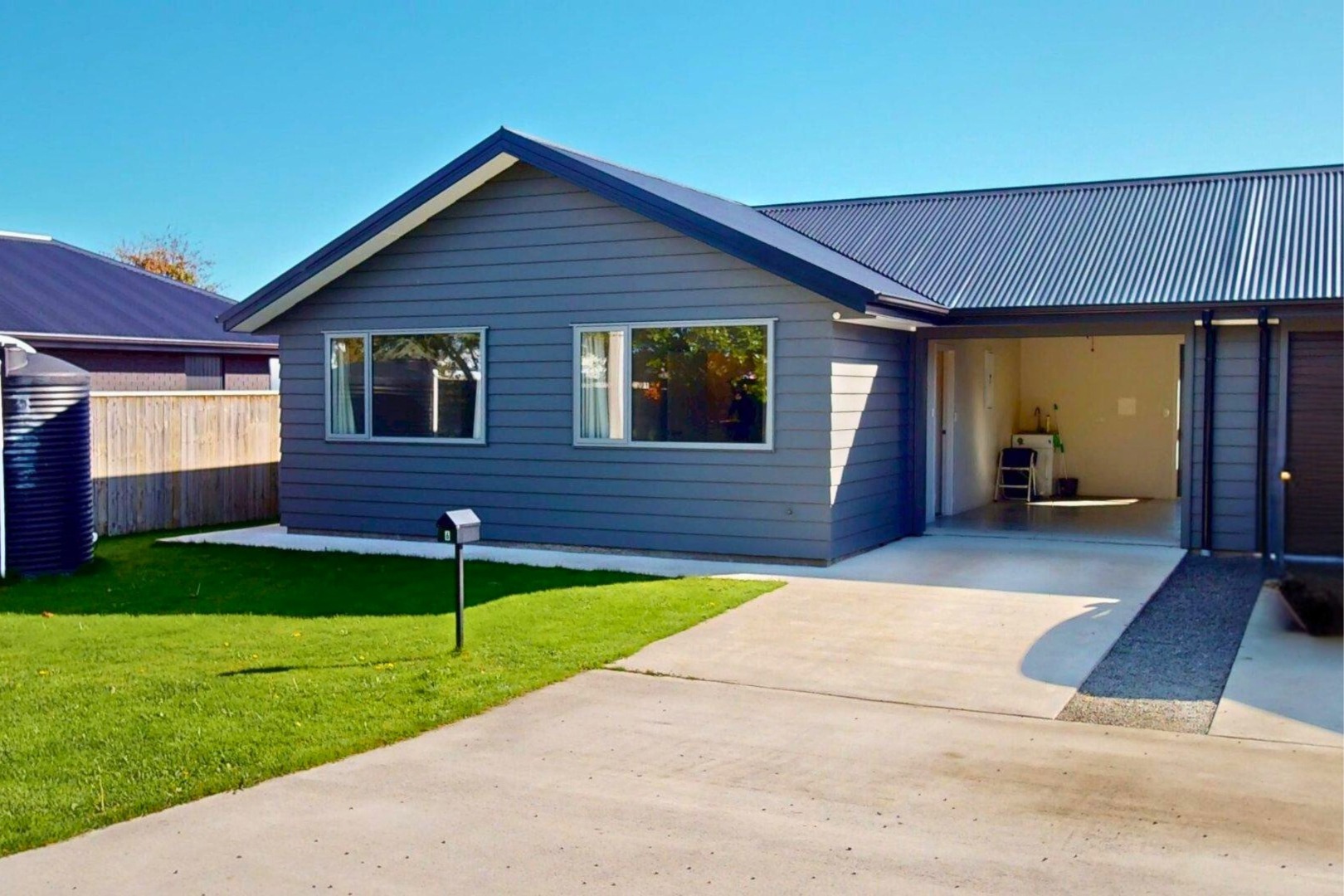 Sanson - 2 Bedrooms