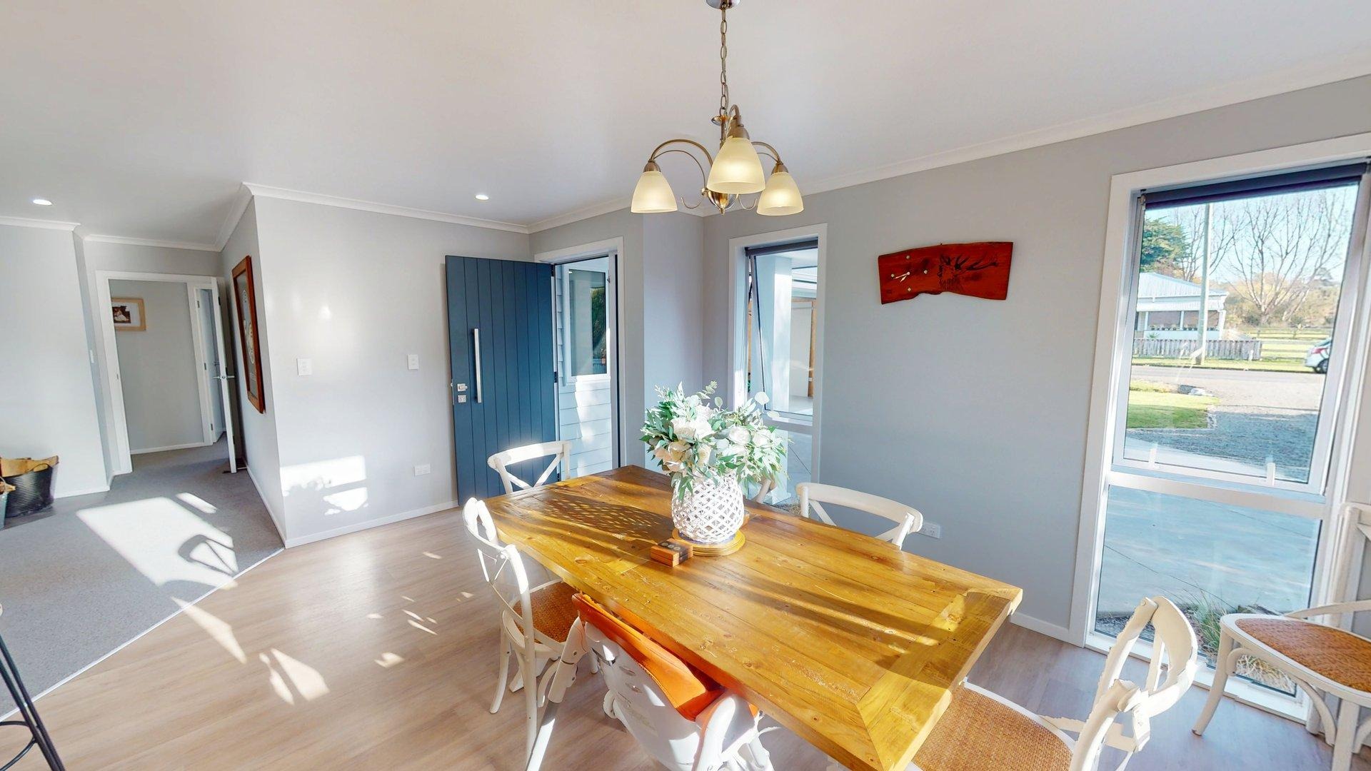 Halcombe - 4 Bedrooms
