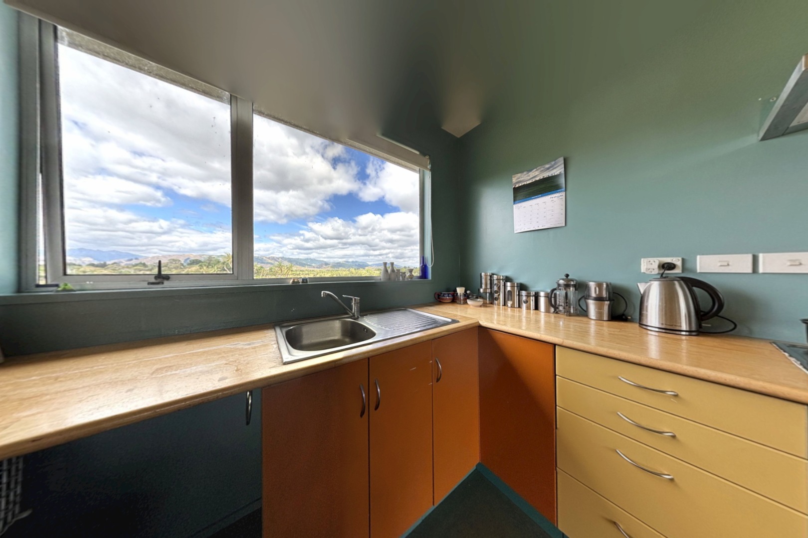Waikanae Beach - 1 Bedroom