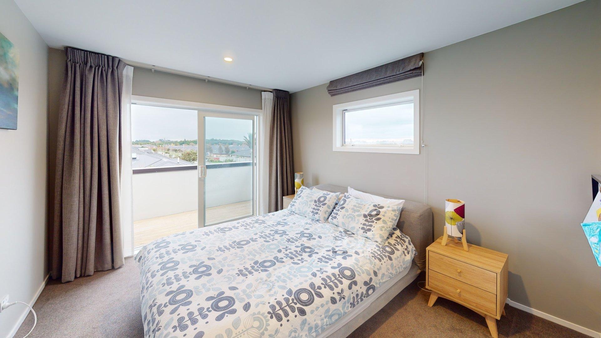 Waikanae - 4 Bedrooms