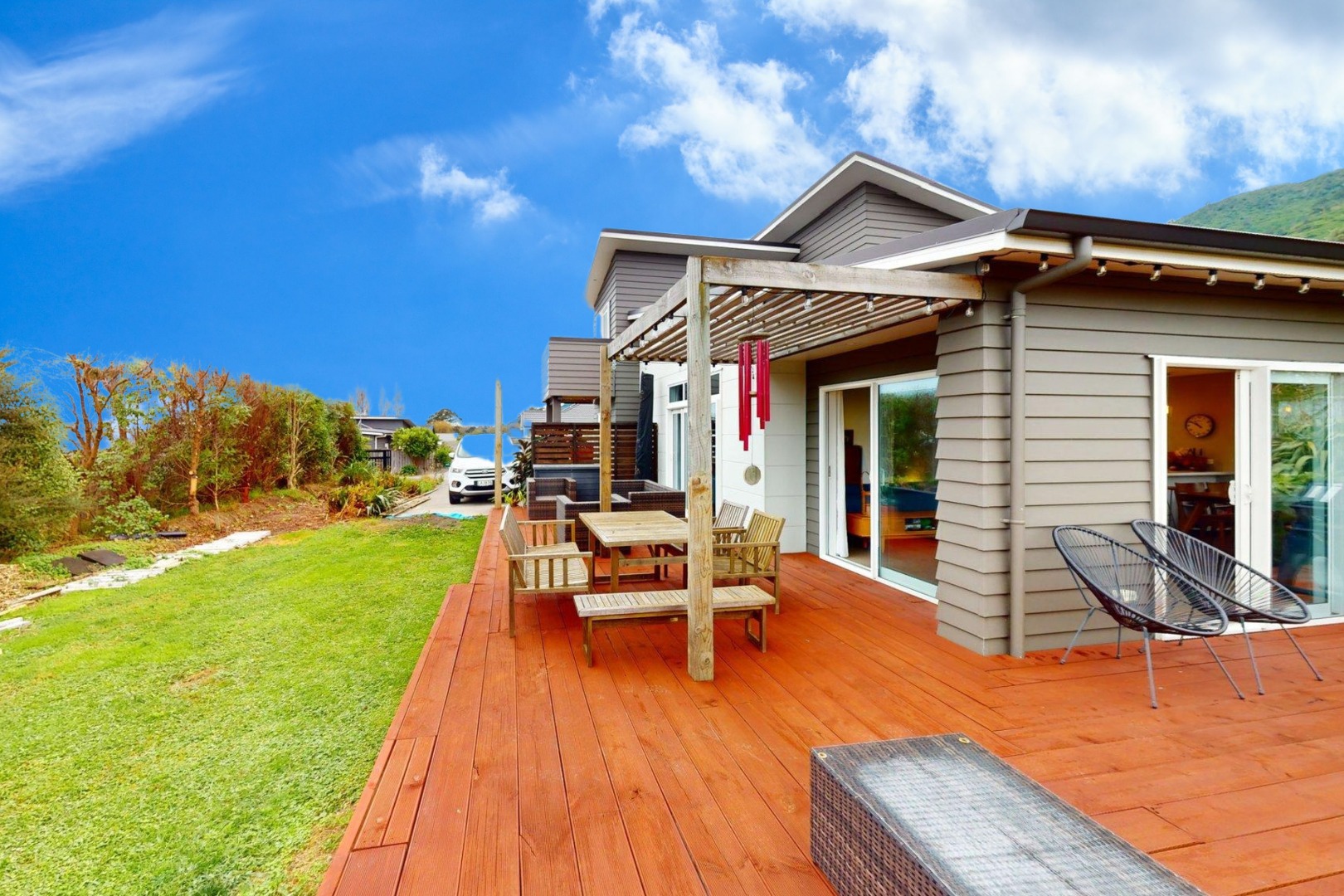Waikanae - 4 Bedrooms