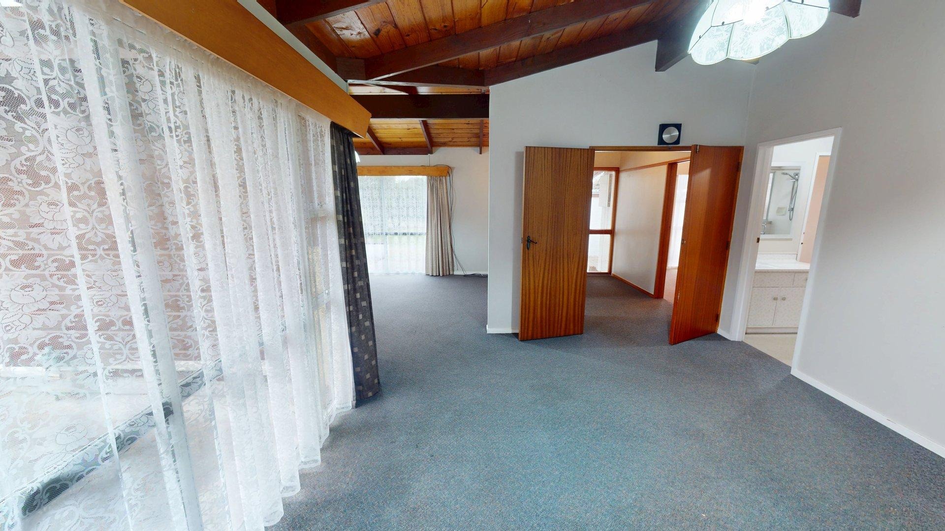 Hokowhitu - 2 Bedrooms