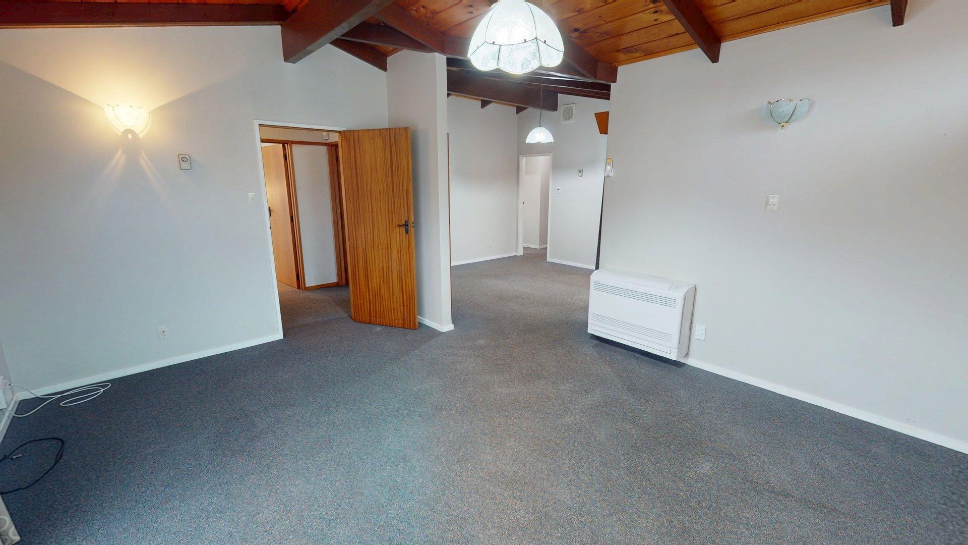 Hokowhitu - 2 Bedrooms