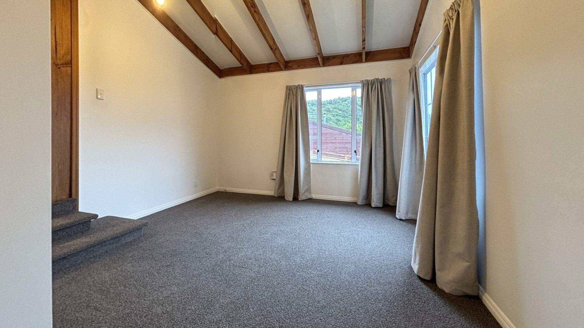 Paraparaumu - 3 Bedrooms