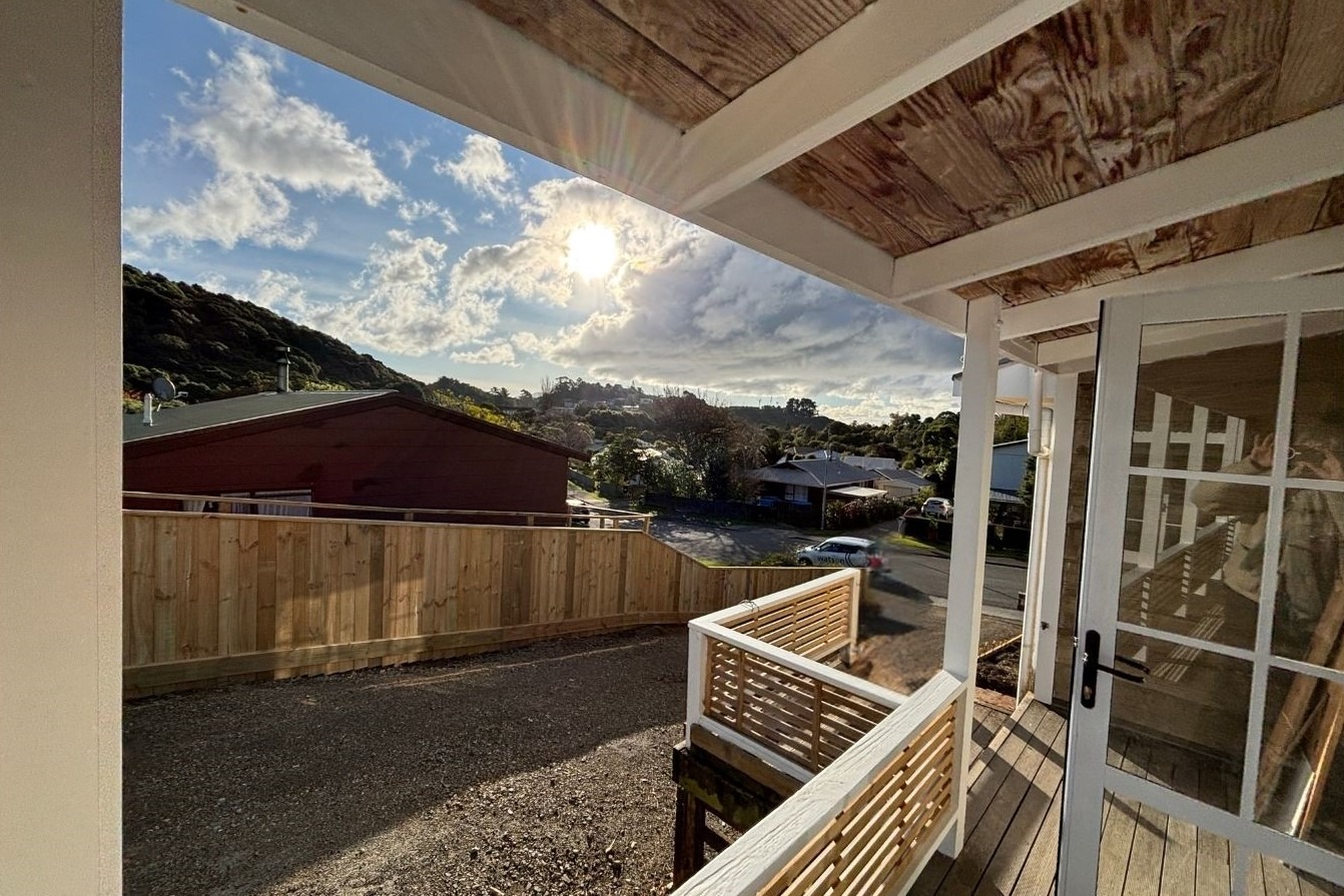 Paraparaumu - 3 Bedrooms