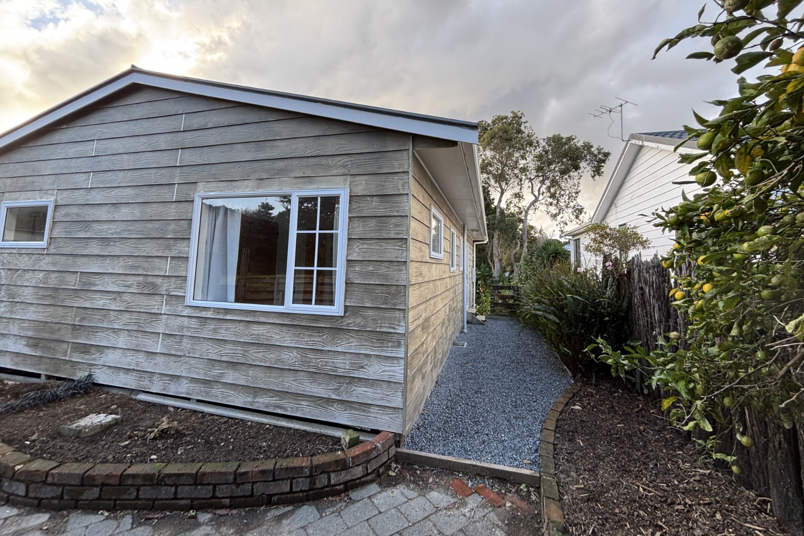 Paraparaumu - 3 Bedrooms