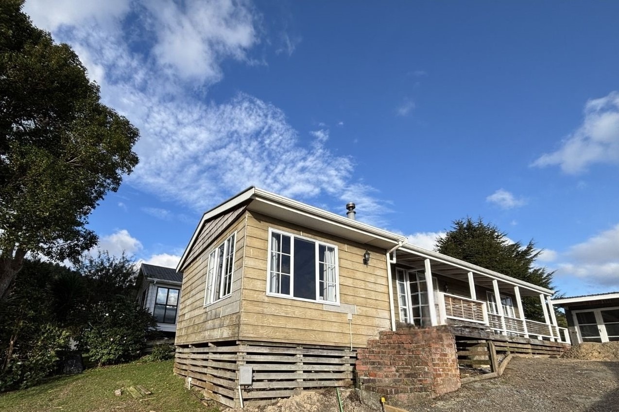 Paraparaumu - 3 Bedrooms