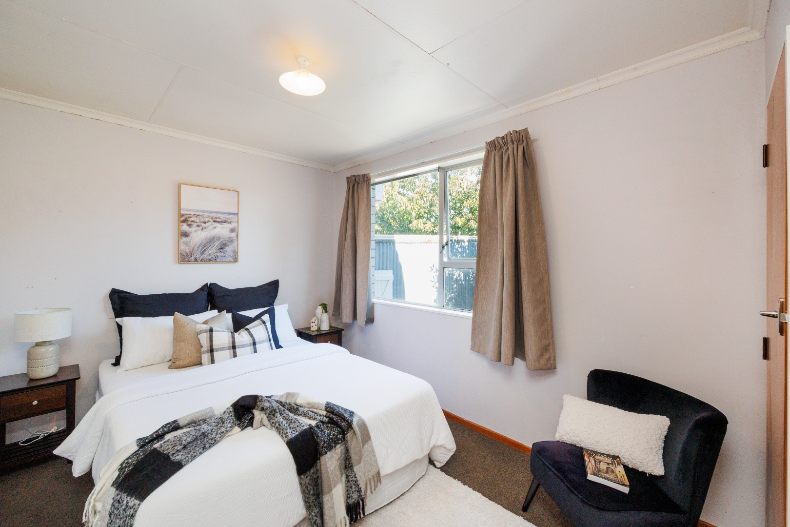 Roslyn - 2 Bedrooms