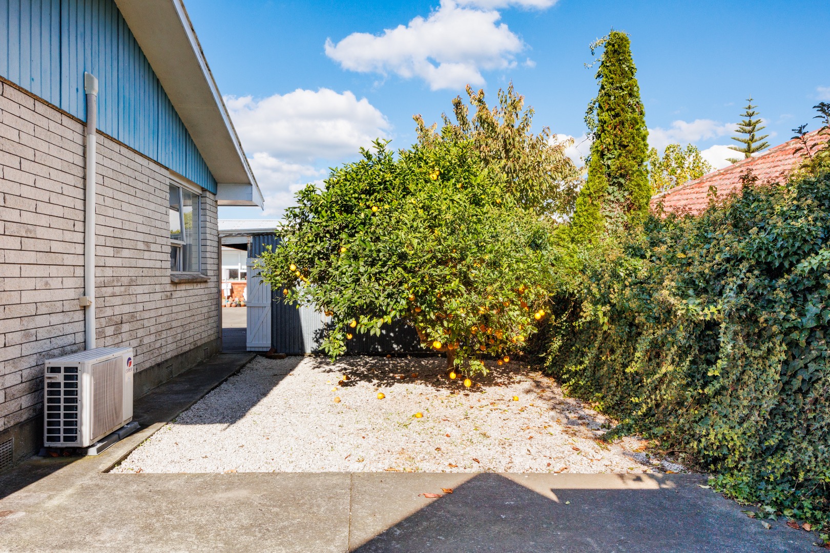 Roslyn - 2 Bedrooms