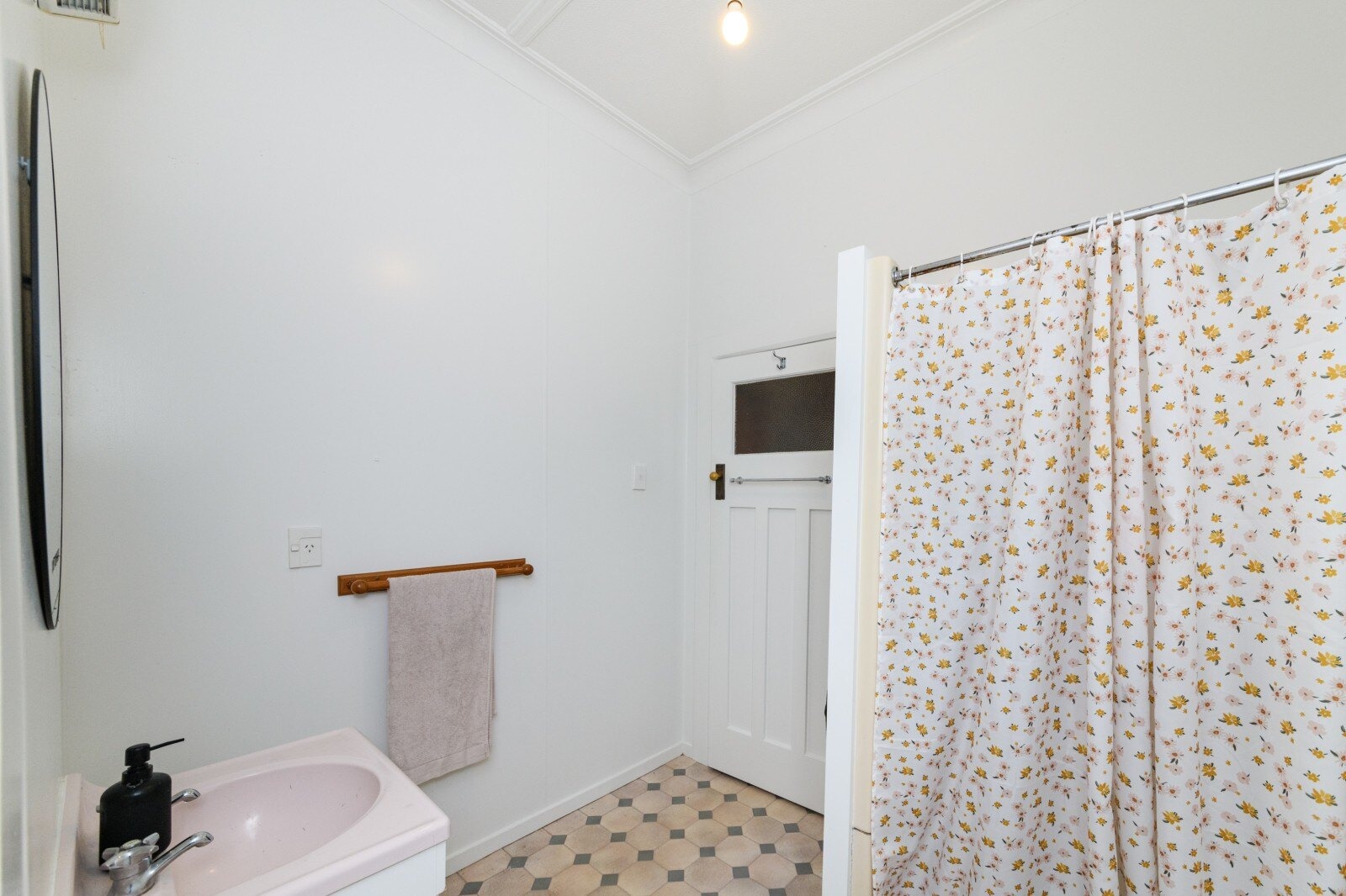 Roslyn - 3 Bedrooms
