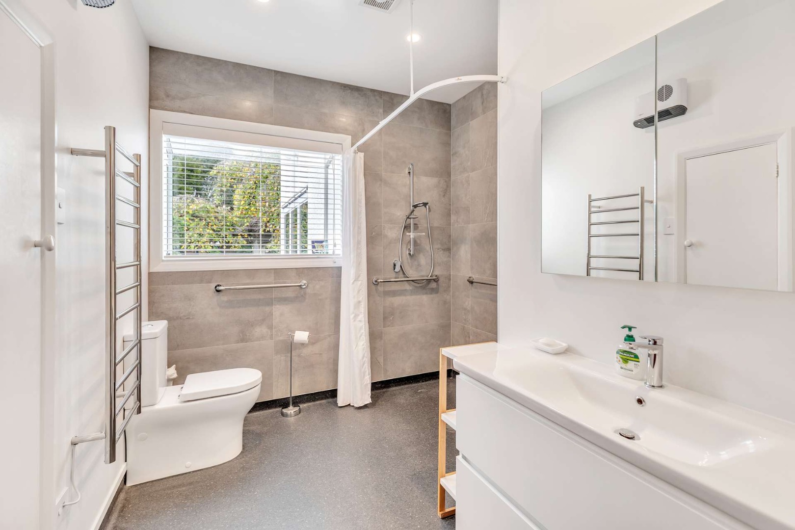 Hokowhitu - 4 bedrooms