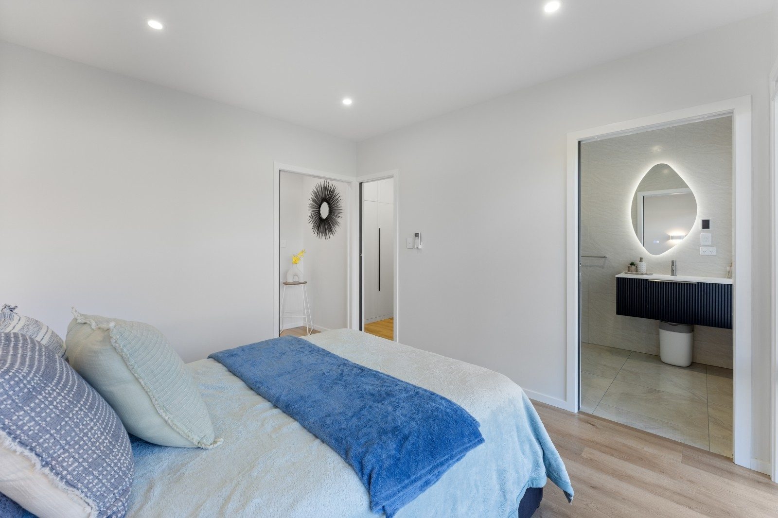 Waikanae - 4 bedrooms