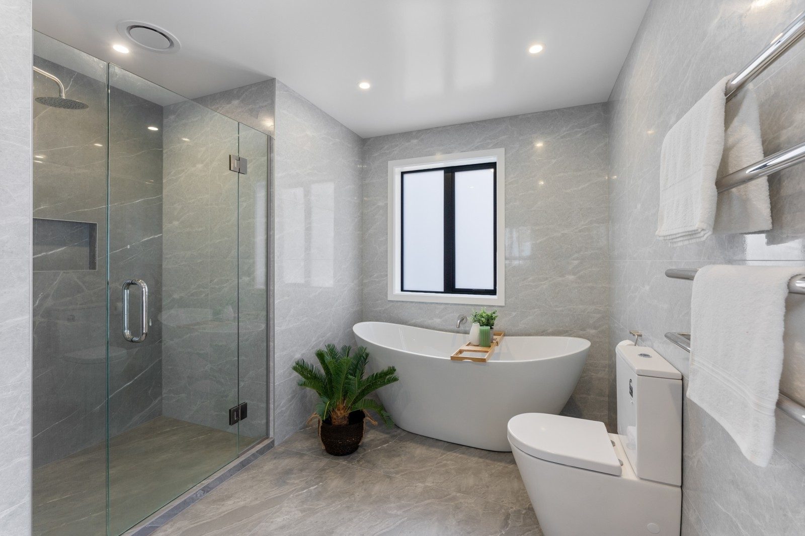 Waikanae - 4 bedrooms