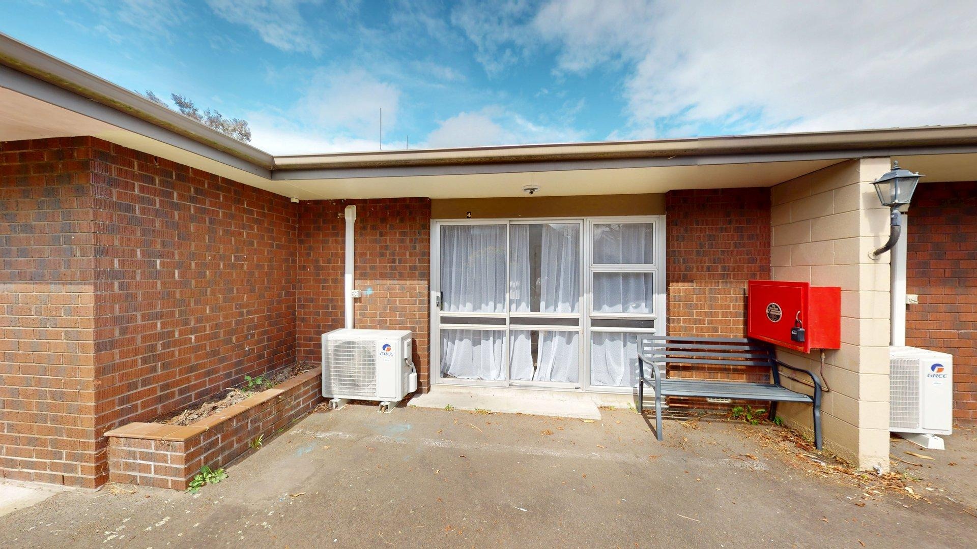 West End - 1 bedroom