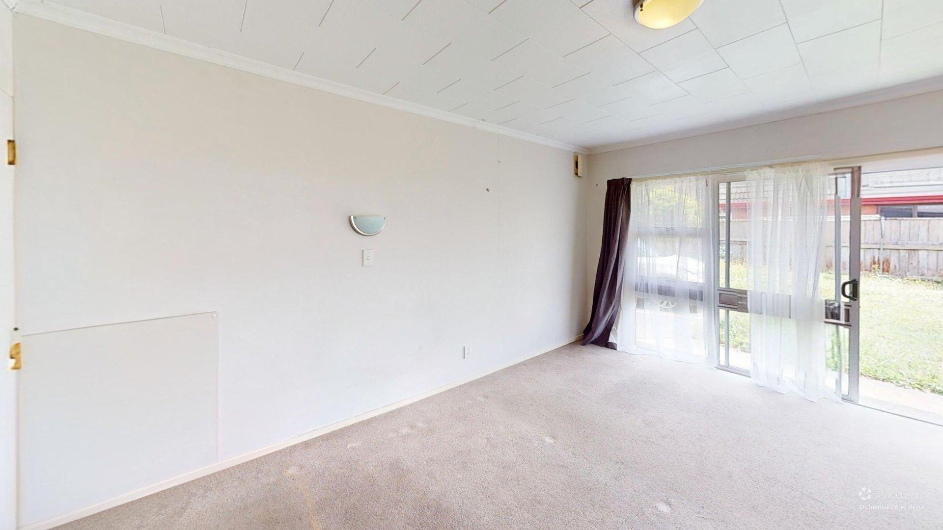 West End - 1 Bedroom 