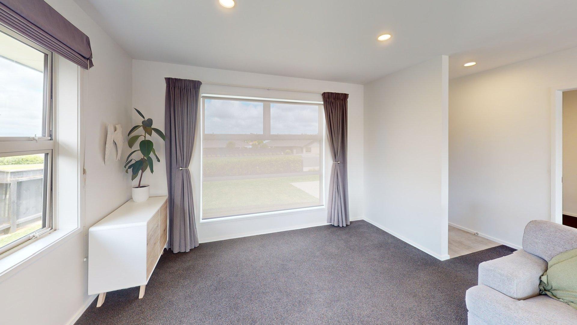 Feilding - 3 bedrooms + office