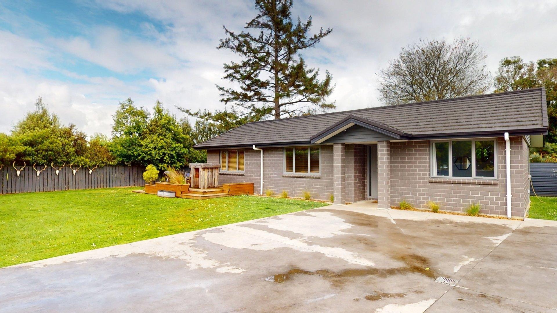 Ashhurst - 3 Bedrooms