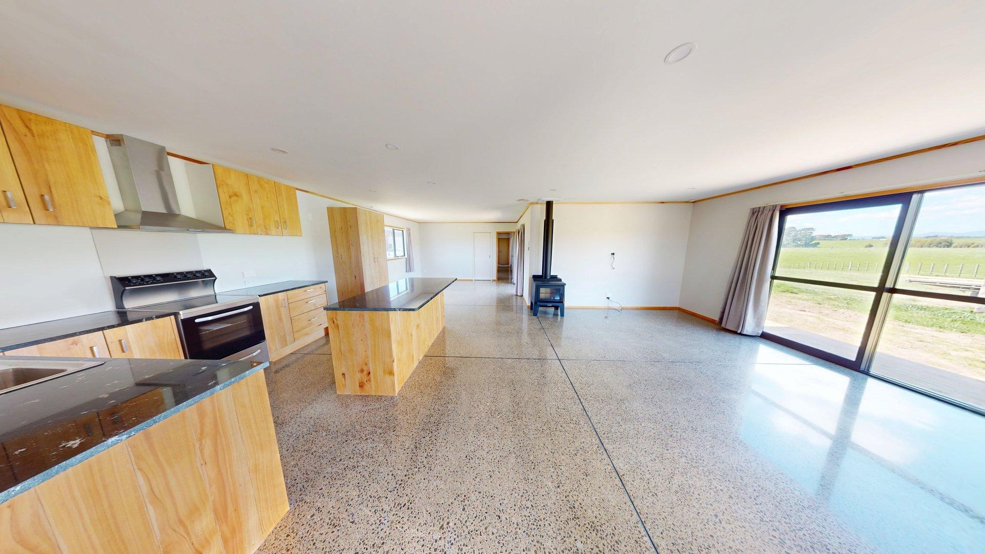 Mt Biggs - 3 bedrooms