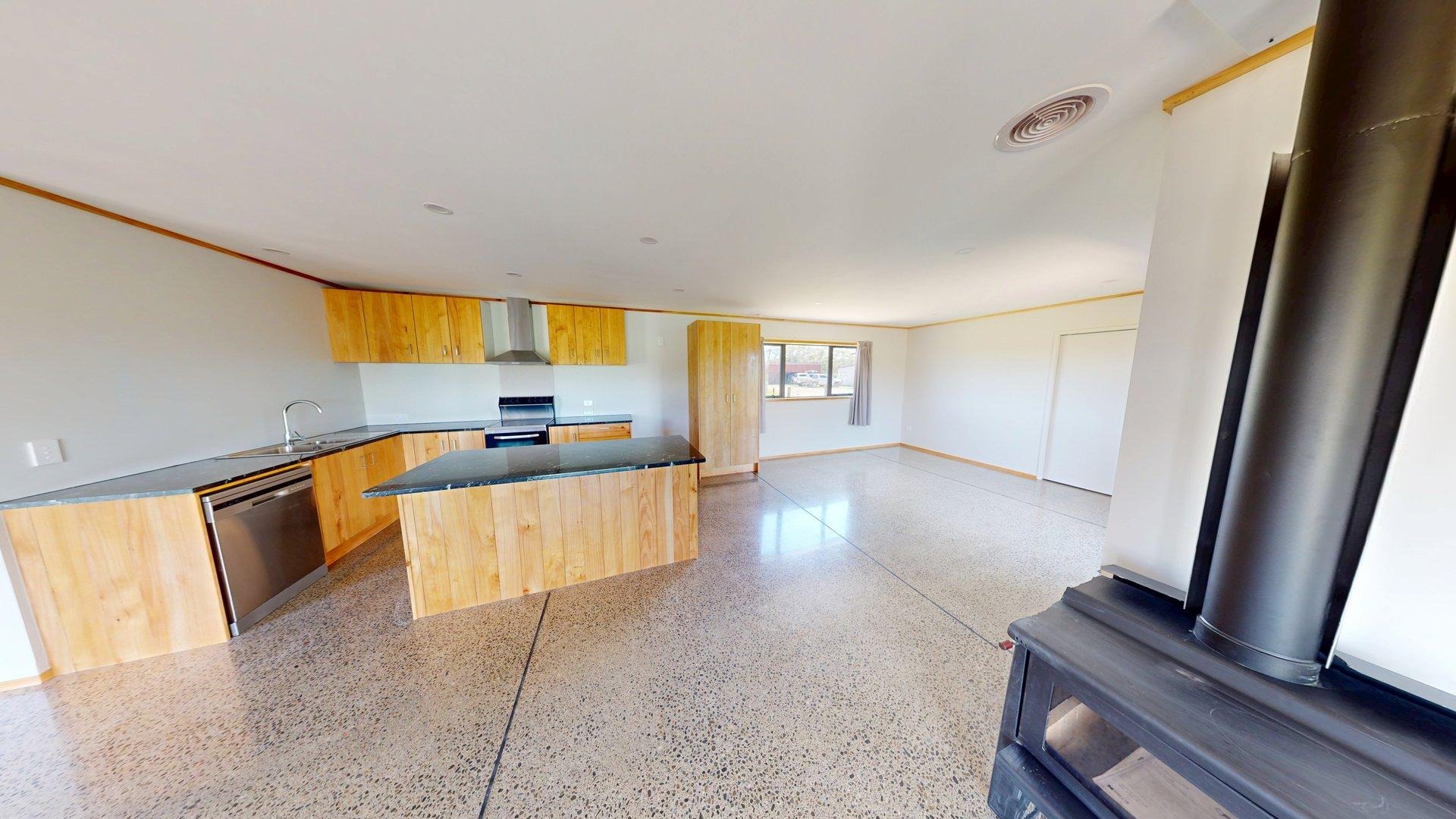 Mt Biggs - 3 bedrooms